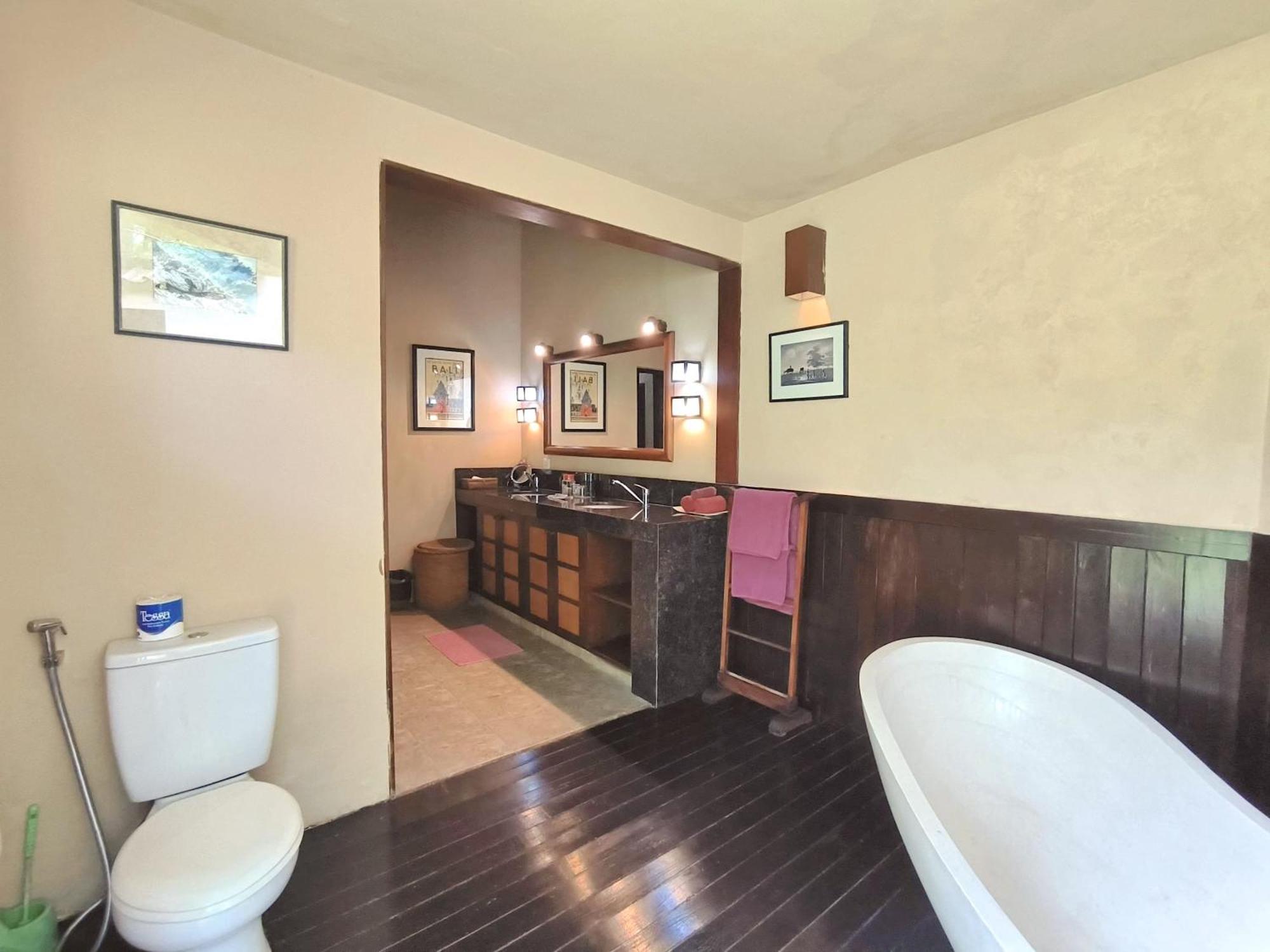 Villa Plawa Asri Seminyak Kültér fotó