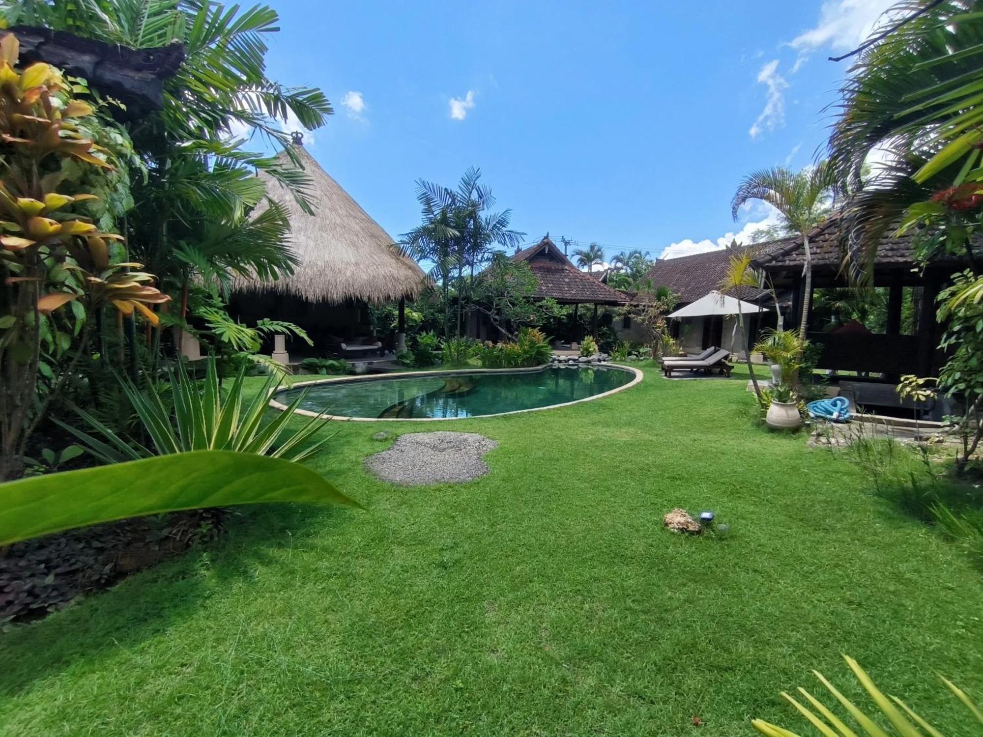 Villa Plawa Asri Seminyak Kültér fotó
