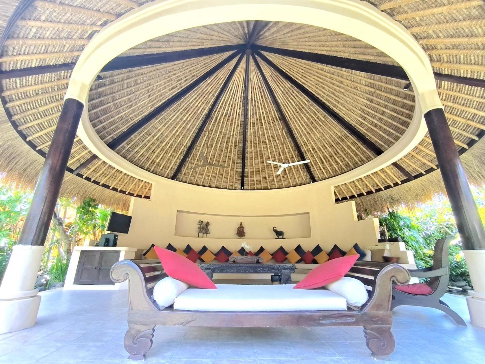 Villa Plawa Asri Seminyak Kültér fotó